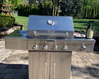 Kitchen Aid (Nexgrill) Grill  Model 720-0733A