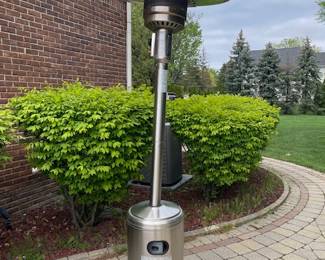48,000 Btu Patio heater with tank