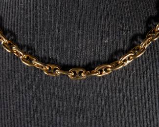 A stunning solid 18kt gold chain in original box. Total approx. weight is 88.81 grams and measures 24''.