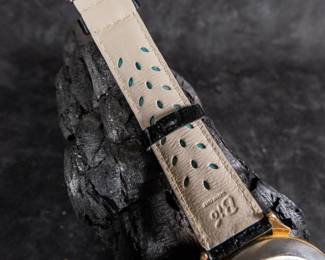 Telda Swiss chronograph watch, circa 1960s. Cal. Venus 188, 38mm jumbo crab case. 38mm diameter of the case without pushers and crown. 48mm from lug to lug. 12mm thickness with the glass. 18mm lug width. Mechanical movement, manual winding and in working order with new strap. Shows signs of age and wear, see photos.