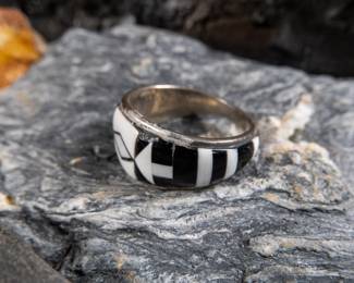 Sterling silver ring with enamel and maker's mark, "MZ". Total approx. weight is 5.47 grams and is a size 10.