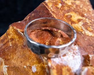 Artisan made hammered sterling silver ring, made by artist in Mexico City. Total approx. weight is 4.84 grams and size 11.5.
