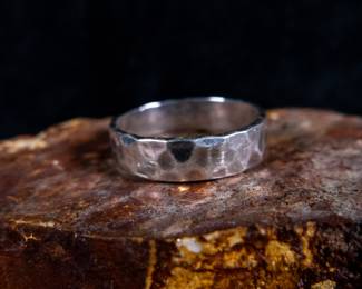 Artisan made hammered sterling silver ring, made by artist in Mexico City. Total approx. weight is 4.84 grams and size 11.5.