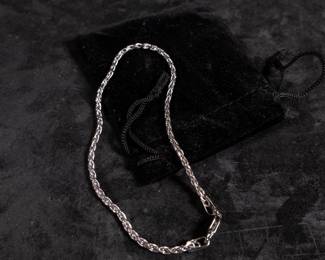 Italian sterling silver chain in like-new condition. Total approx. weight is 89 grams and measures 28''.