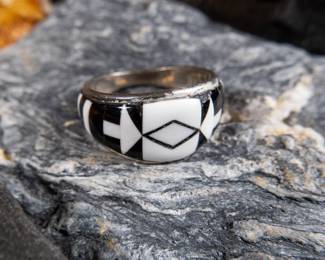 Sterling silver ring with enamel and maker's mark, "MZ". Total approx. weight is 5.47 grams and is a size 10.