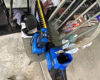 	#105	NEW Cobalt 40V Max trimmer w/battery	 $100.00 				