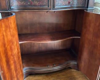 	#16	Cabinet 48x19x47	SOLD			