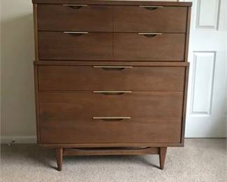 Mid Century Kent Coffey Tableau Chest of Drawers 