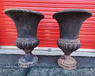 Lg. Decorative Planter Pots