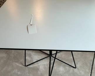 Knoll Studios 1994 Paper clip Dining Table