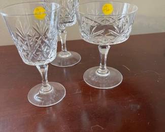 Cris D'Arque stemware, 12 stems each
