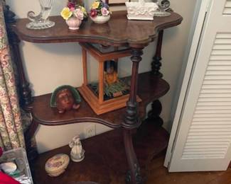 Pretty shelf display