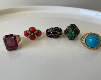 Lot 4357 Vintage Rings Various Sizes