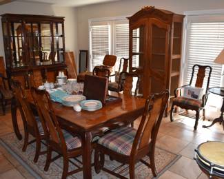 Begin Front Room Close Up Photos