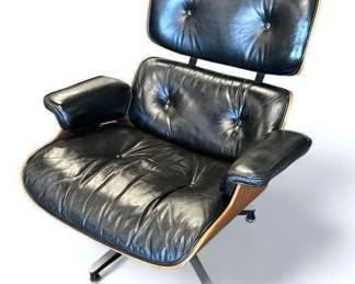 Authentic Herman Miller Eames Chair