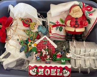 Mystery Christmas Box * List Found In Lid??