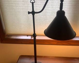 Desk top lamp. 22 inches tall