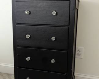 Small black chest of drawers