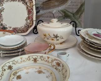 Vintage plates