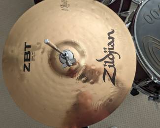 Ludwig drum set with Zildjian cymbals