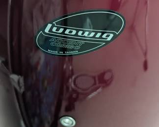 Ludwig drum set with Zildjian cymbals