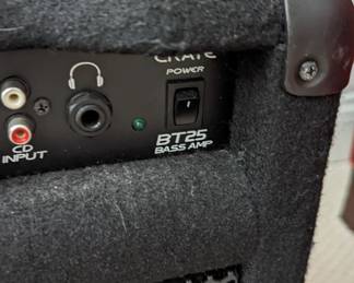 Crate bass amp