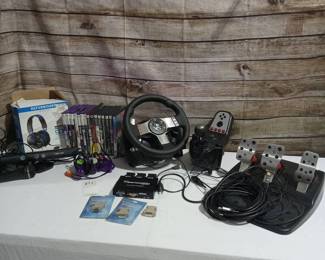 Gaming lot - XBOX & PS2 accessories and games.
