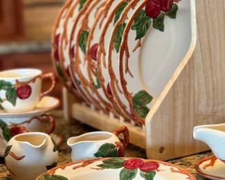 Franciscan china, "Apple", set of 8 plus many pieces