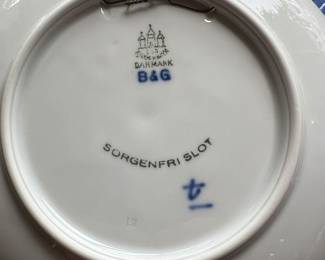 B&G Denmark Sorgenfri Slot fine china