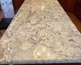  Four unique pieces of granite that have been removed and replaced.  Piece sizes are approximately:
40" x 96" Island with finished edging all the way around
29" x 86" Finished edging on three sides
25" x 97" Finished edging on two sides
25" x 55" Finished edging on two sides
This is pick up only and these countertops weigh hundreds of pounds each.  This is not getting a friend with a truck for pickup.  This will require professional moving and transportation equipment at the risk of the buyer.

