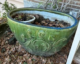 Outdoor garden pots