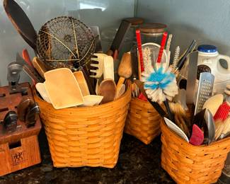 KItchen essentials including Henckels