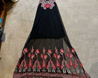 Fabulous clothes  Still many items left!