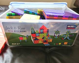 Full Set of Jack & Roo Mag Builders - Magnetic Building Tiles 100 plus pieces