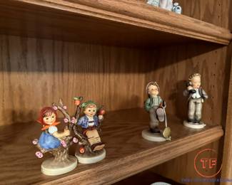 HUMMEL Figurines