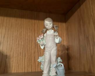 LLADRO "Spring" Figurine