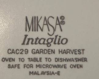 MIKASA Intaglio Garden Harvest Stoneware