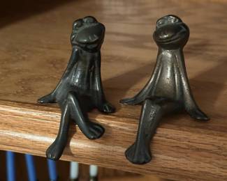 Vintage Brass Frog Shelf Sitters