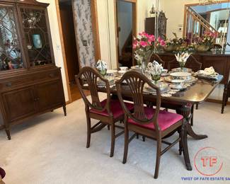 Mahogany DUNCAN PHYFE Style Dining Room Furniture Set