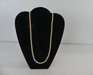 Vintage Single 29" Strand Genuine Pearl Spring Ring Clasp Necklace