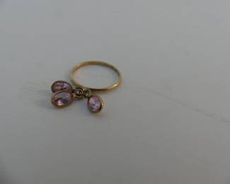 Vintage 10k Gold Ring with 3 Oval Cut Pink Diamonds - Size 6 - TW 1.4g