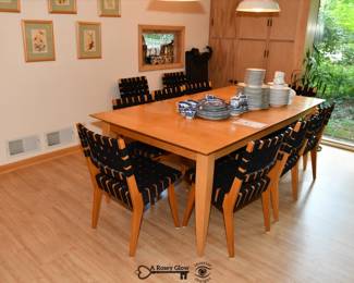 077Dining Room