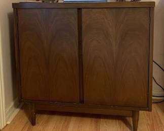 MCM Cabinet