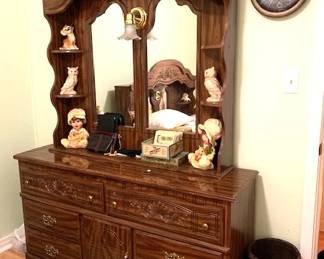 Dresser with Lighted Mirror