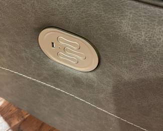 The reclining controls