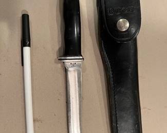 Buck fixed blade with sheath