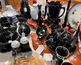 A close look at the vintage black/amethyst glass including L.E. Smith