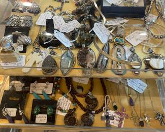 More fabulous sterling added to this showcase, Druzi, Ammonites, all set in Sterling. Lapis, Rose Quartz and lots more!