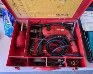 Hilti UH650 heavy duty hammer drill