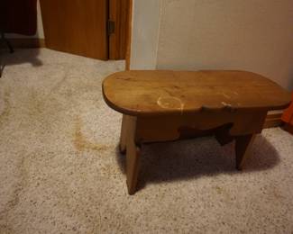 small oval table